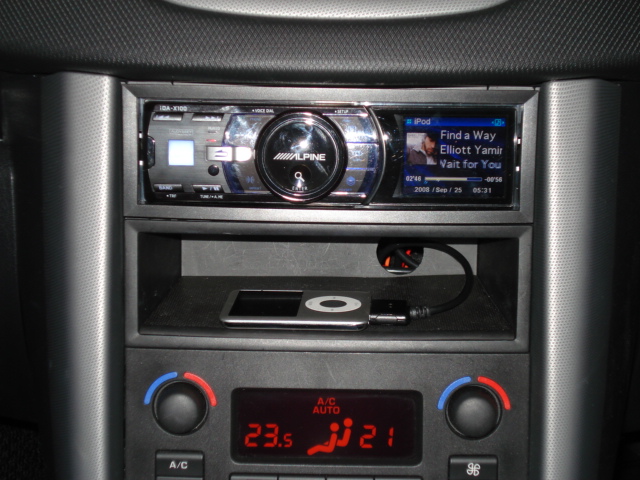 カーオーディオ