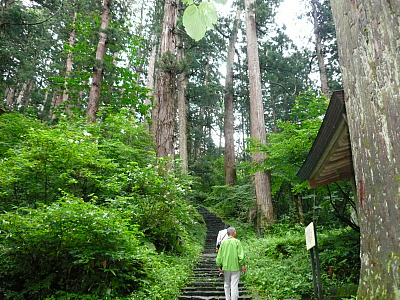 山形県へ、プジョーで行く