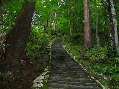 山形県へ、プジョーで行く