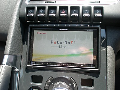 外へ飛び出したくなる車