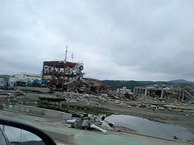 支援車両＠気仙沼