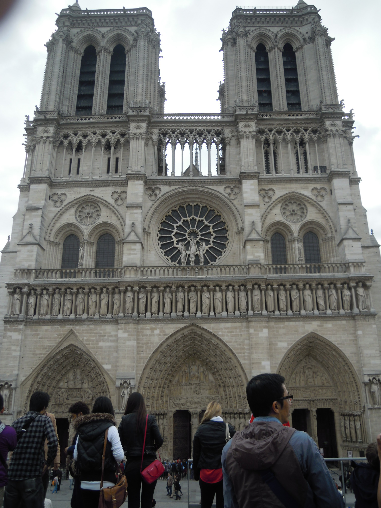 フランスレポート①