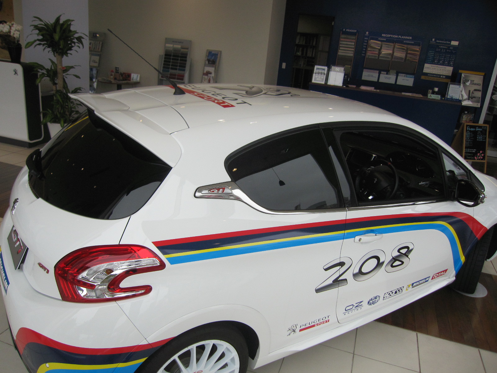 ～208GTi　T16 展示会IN仙台店～