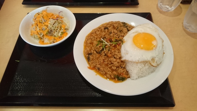 ちょっとお昼に。