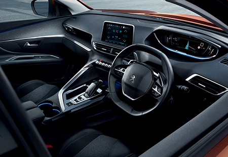 来週はついにNEW3008！！