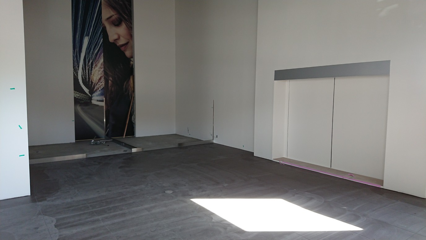 ショールーム改装その3