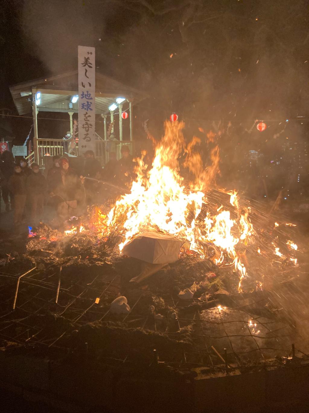 はじめまして。　営業の佐藤光です。