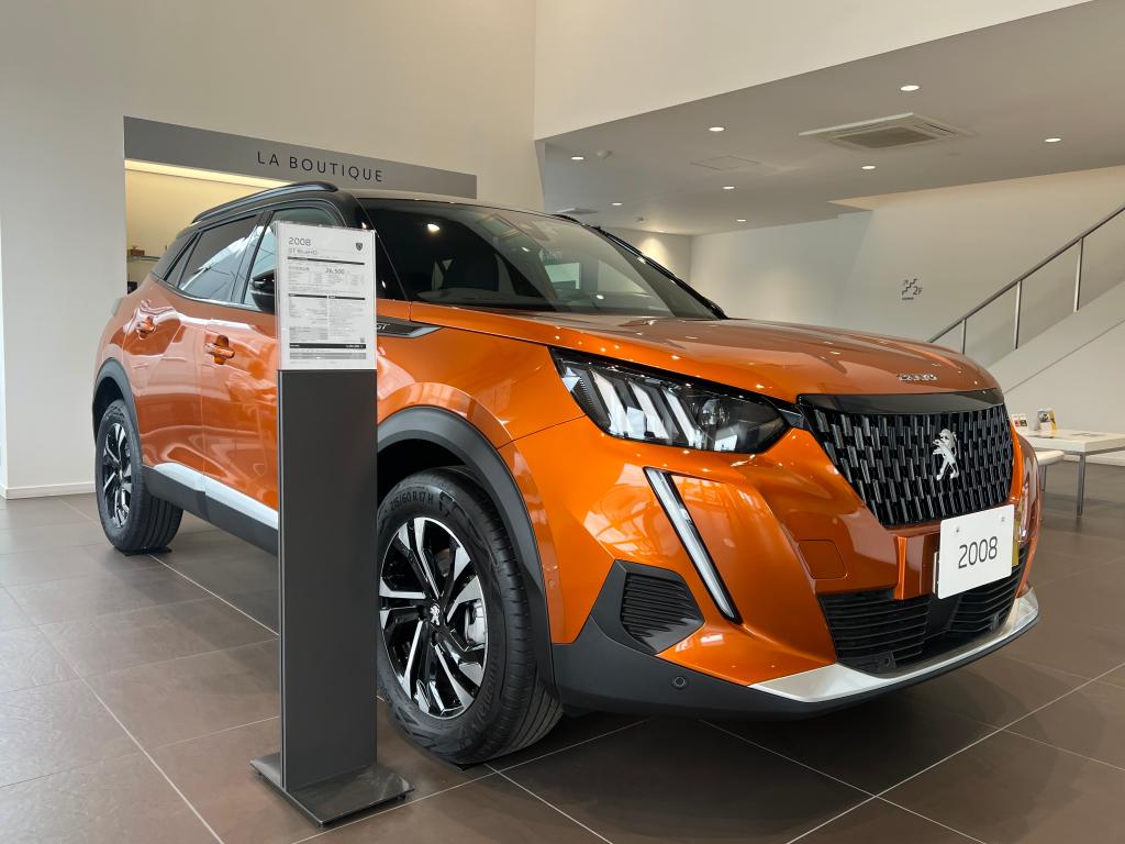 ショールーム入れ替えを行いました！