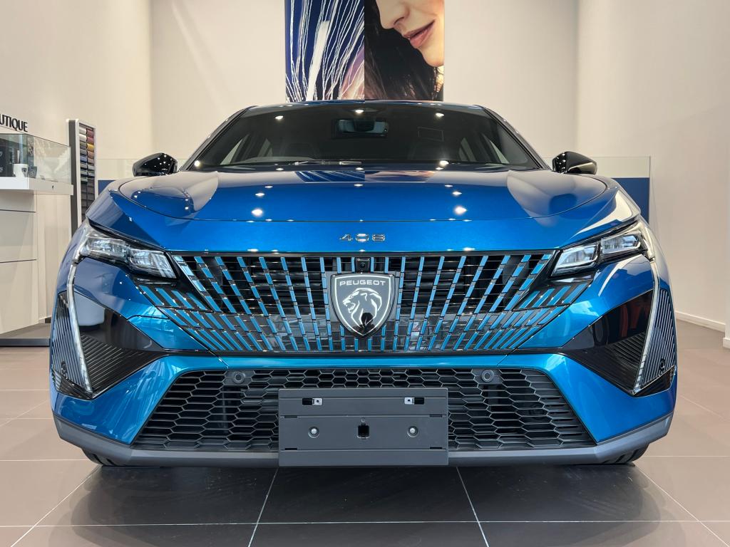 新型車408が当店に！