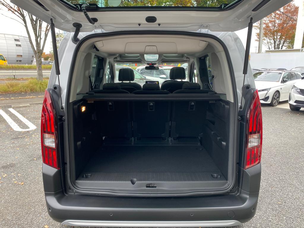 こちらの車はなんでしょうか？③