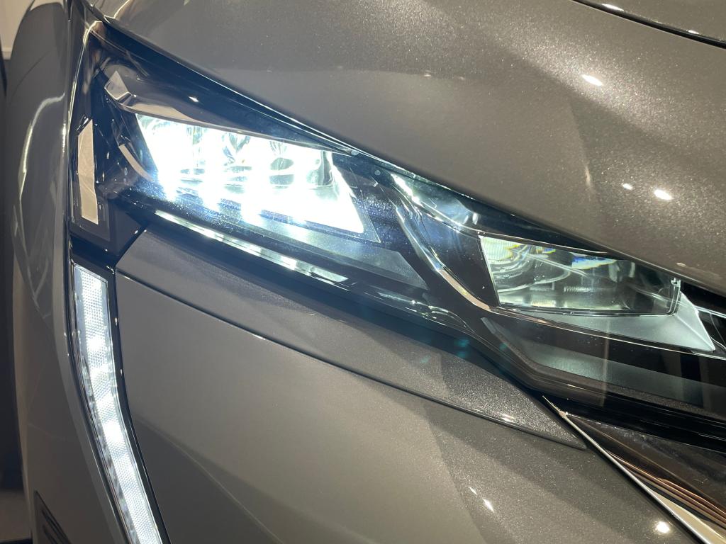 他にはないかっこよさ